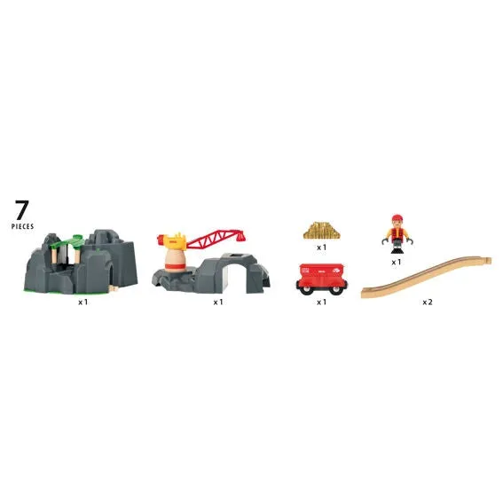 BRIO World Crane & Mountain Tunnel