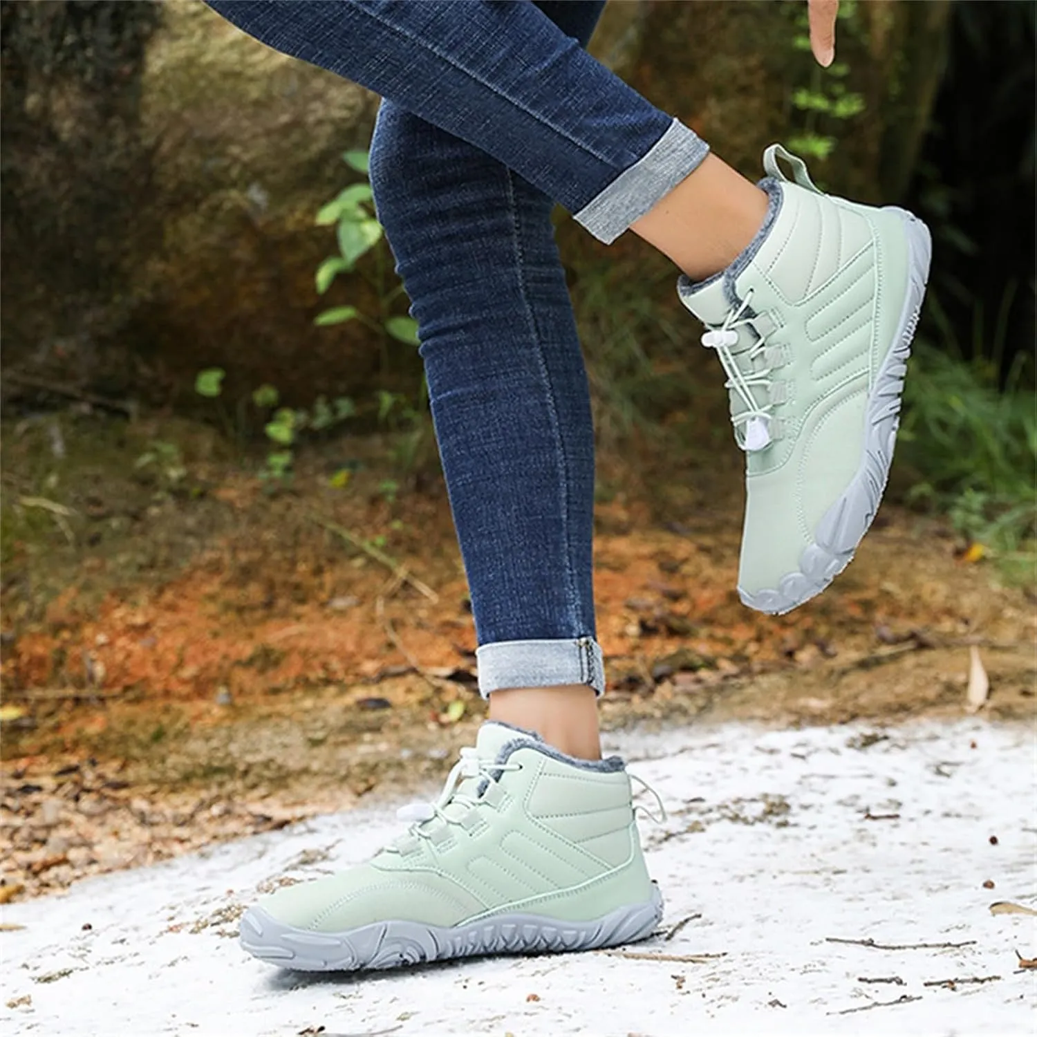 Snow Boots for Men Barefoot Shoes Waterproof Women Work Boots Hiking Sneakers Warm Fur Lined Slip Resistant Outdoor Shoes Lightweight Hike Grounded Footwear